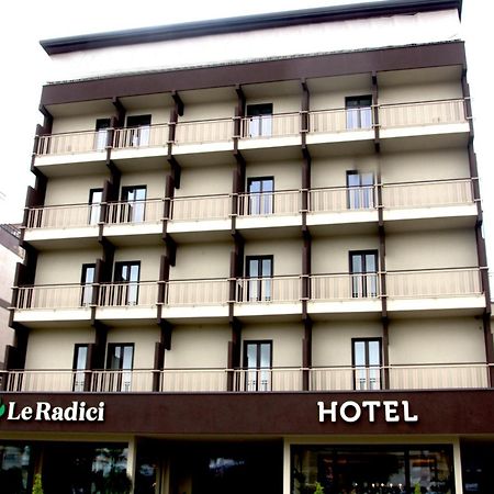 Hotel Commercio Баттипалья Экстерьер фото